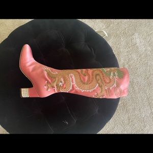 Gucci dragon satin boots